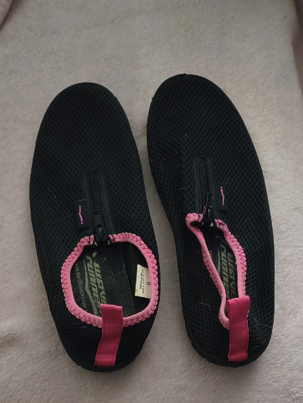 Wave Runner Black and Pink Women's Water Shoes